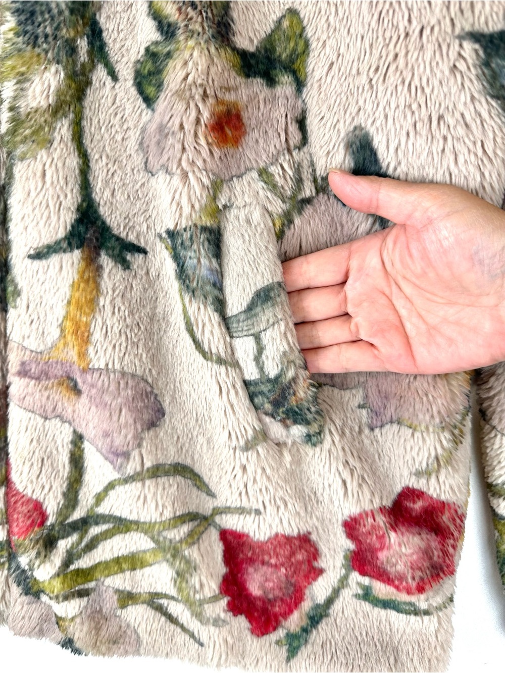 Hutch Anthropologie Florita Faux Fur Floral Zip Up Coat - Picture 6 of 12